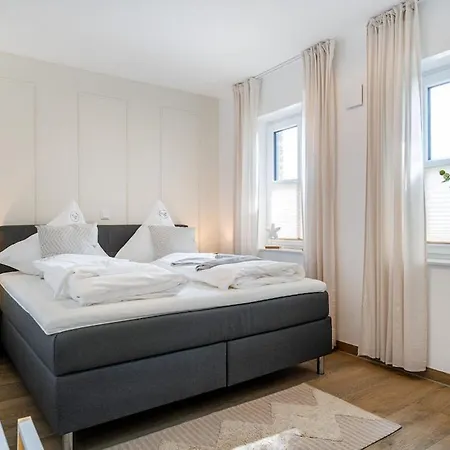 With 2 Bedrooms Casa vacanze *